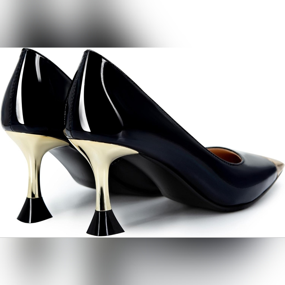 Black Patent Heel w/ Gold Accents- Size 8.5 - Picture 3 of 9